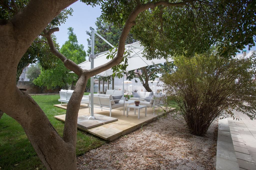 Li Pappi Antico Casale Bed & Breakfast Galatina Luaran gambar