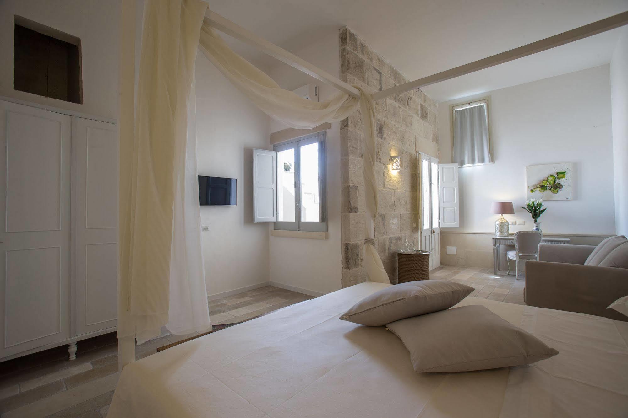 Li Pappi Antico Casale Bed & Breakfast Galatina Luaran gambar